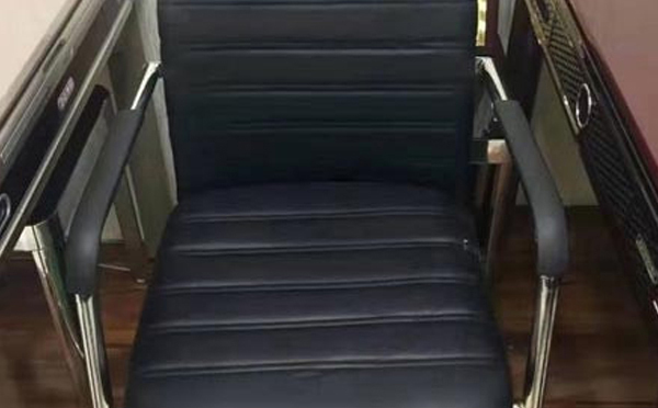 2025年什么牌子谢通门麻将椅好?选购与保养避坑指南 2025年什么牌子谢通门麻将椅好?选购与保养避坑指南